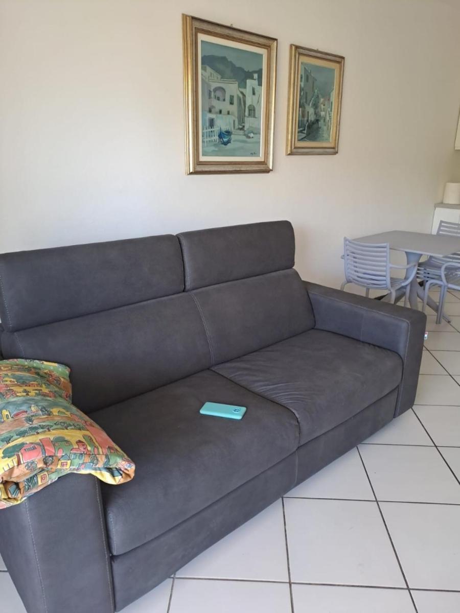 Appartamenti Residence Il Porto 13 E 16 ปอร์โตอัซซูร์โร ภายนอก รูปภาพ